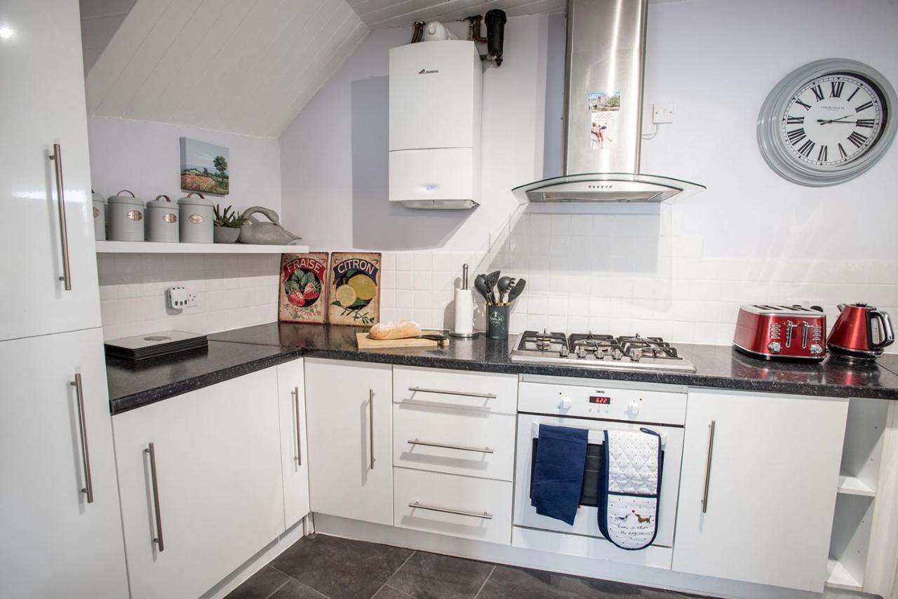 Newly Renovated Old Bakery House In Bath, 3 Bedroom, Free Parking Dış mekan fotoğraf
